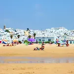Chalet Con Impresionantes Vistas En Conil
